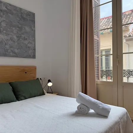 Cozy 1br Picasso By Easytrip Apartment *