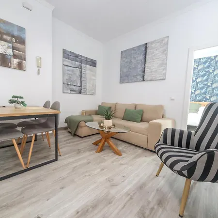Cozy 1br Picasso By Easytrip