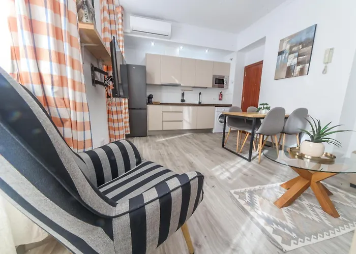Διαμέρισμα Cozy 1br Picasso By Easytrip *